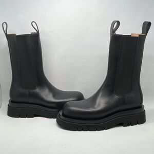 Bottega Veneta Lug Sole Leather Boots size 39.5